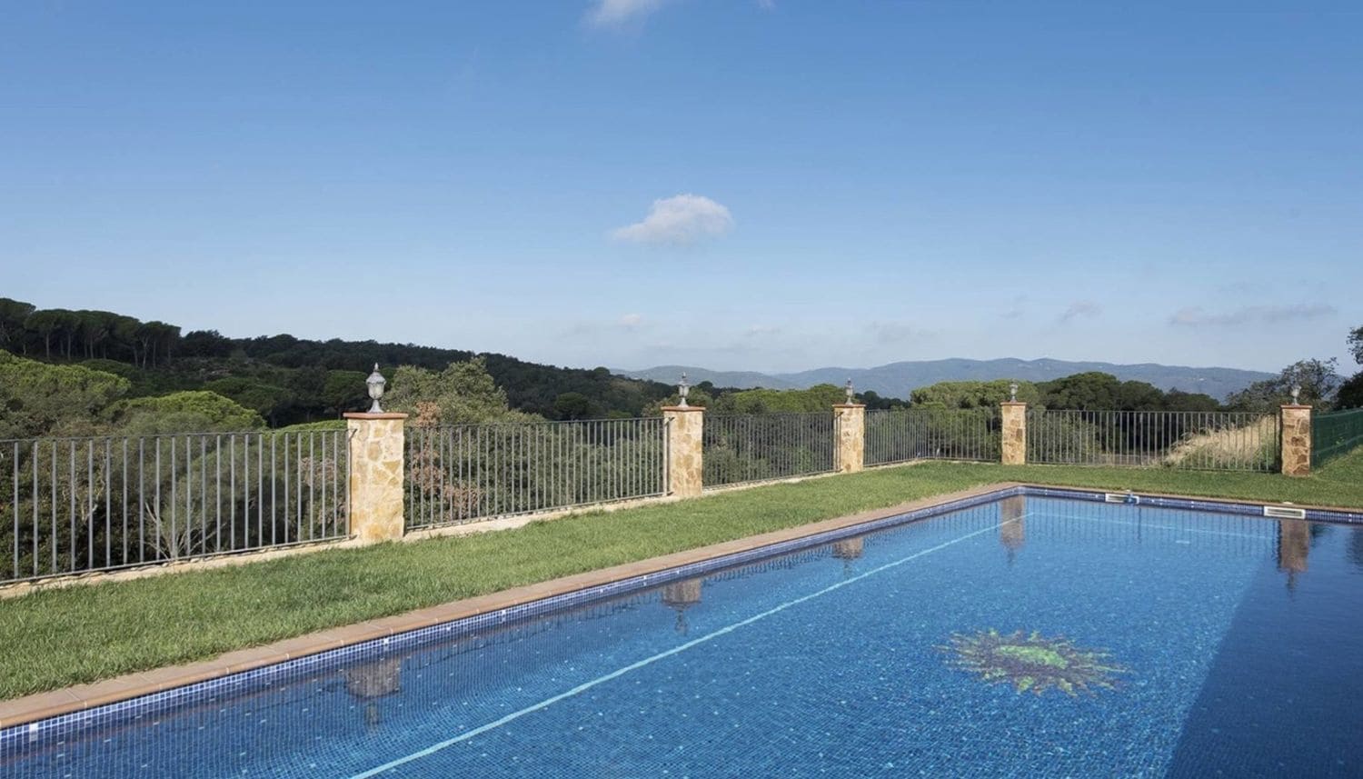 6 chambre Maison de Ville à vendre à Castell-Platja d'Aro avec piscine - 2 250 000 € (Ref: 9829844)