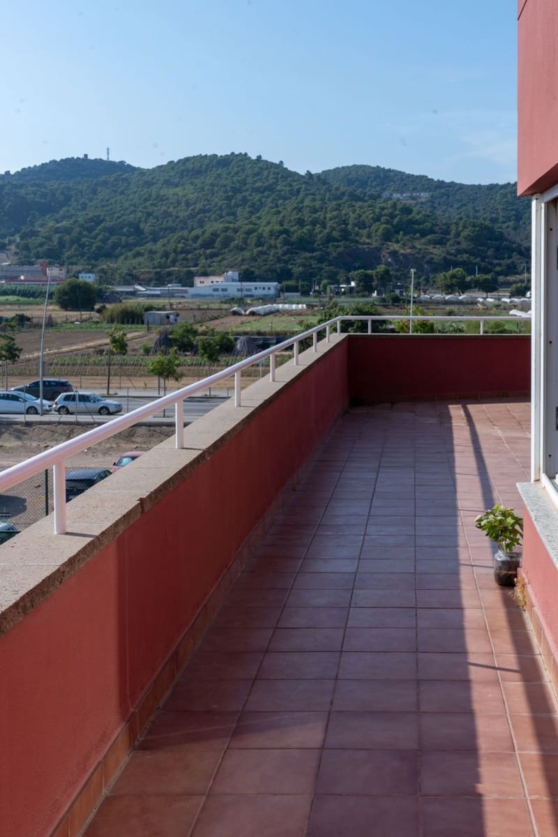 Apartment for sale in Malgrat de Mar - € 1,500,000 (Ref: 9829845)