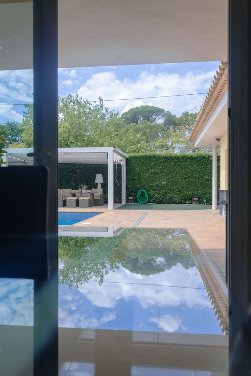 5 chambre Maison de Ville à vendre à Llagostera avec piscine - 690 000 € (Ref: 9829846)
