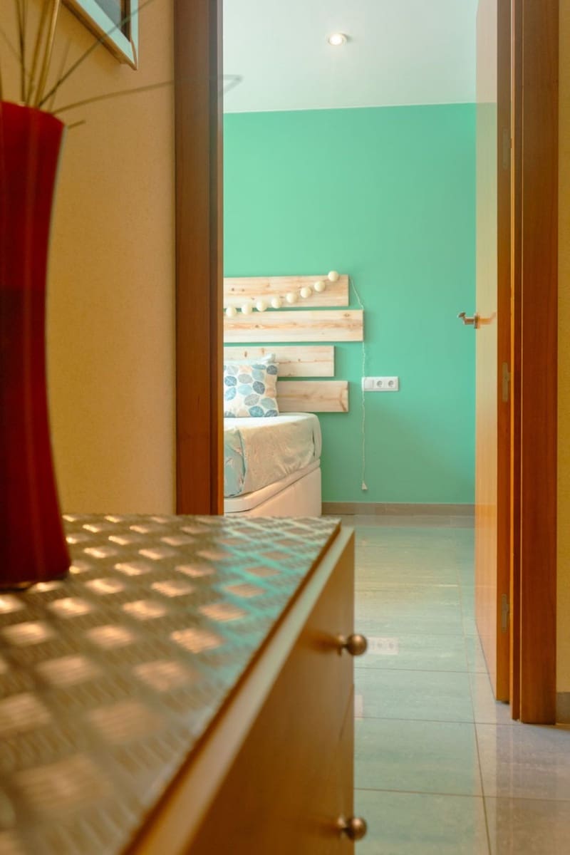 5 chambre Maison de Ville à vendre à Llagostera avec piscine - 690 000 € (Ref: 9829846)