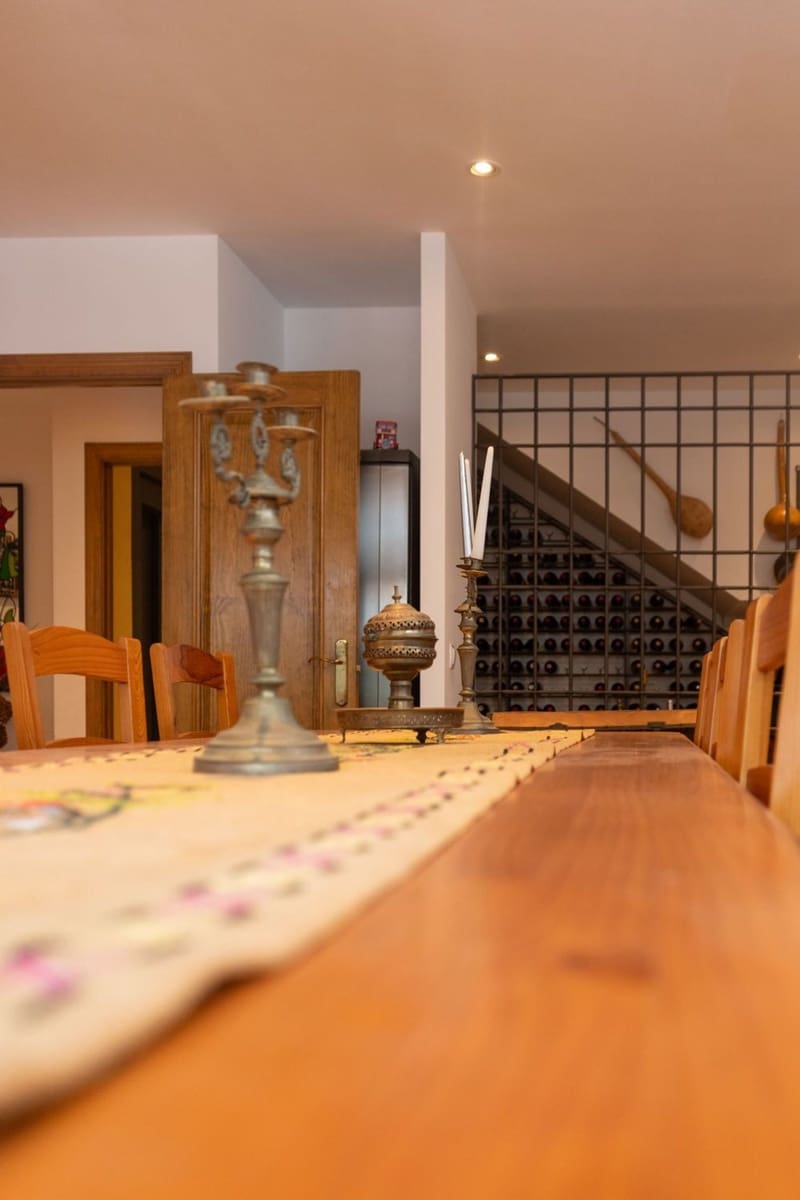 5 chambre Maison de Ville à vendre à Llagostera avec piscine - 690 000 € (Ref: 9829846)