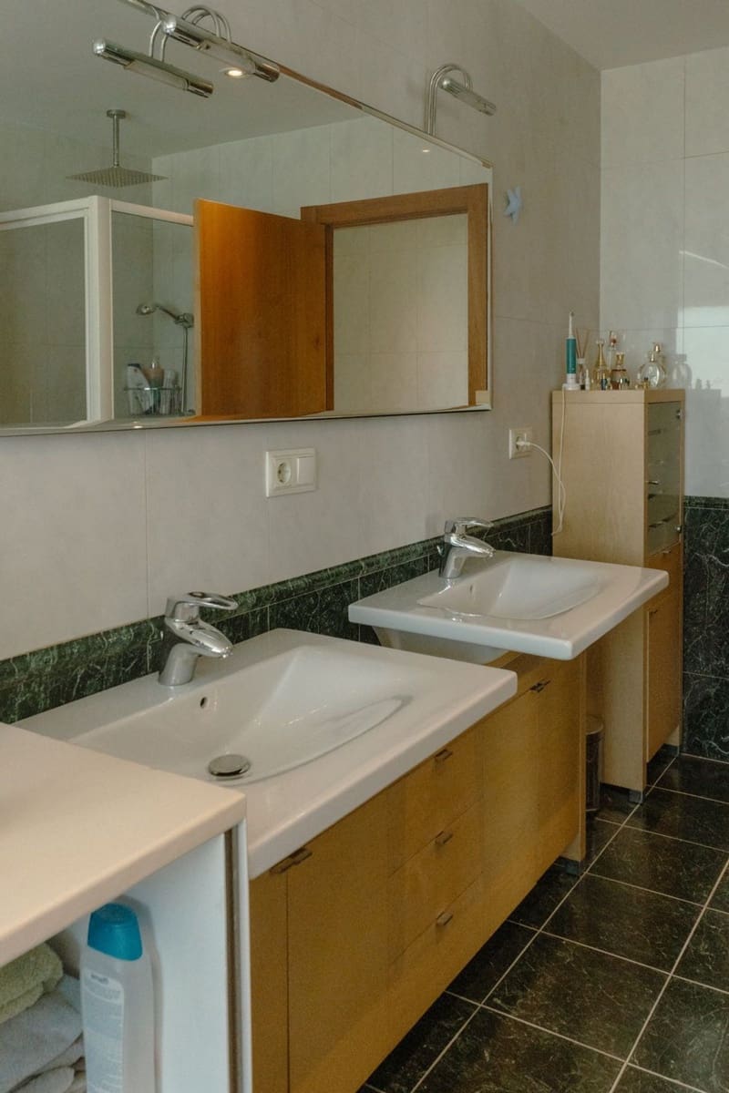 5 chambre Maison de Ville à vendre à Llagostera avec piscine - 690 000 € (Ref: 9829846)