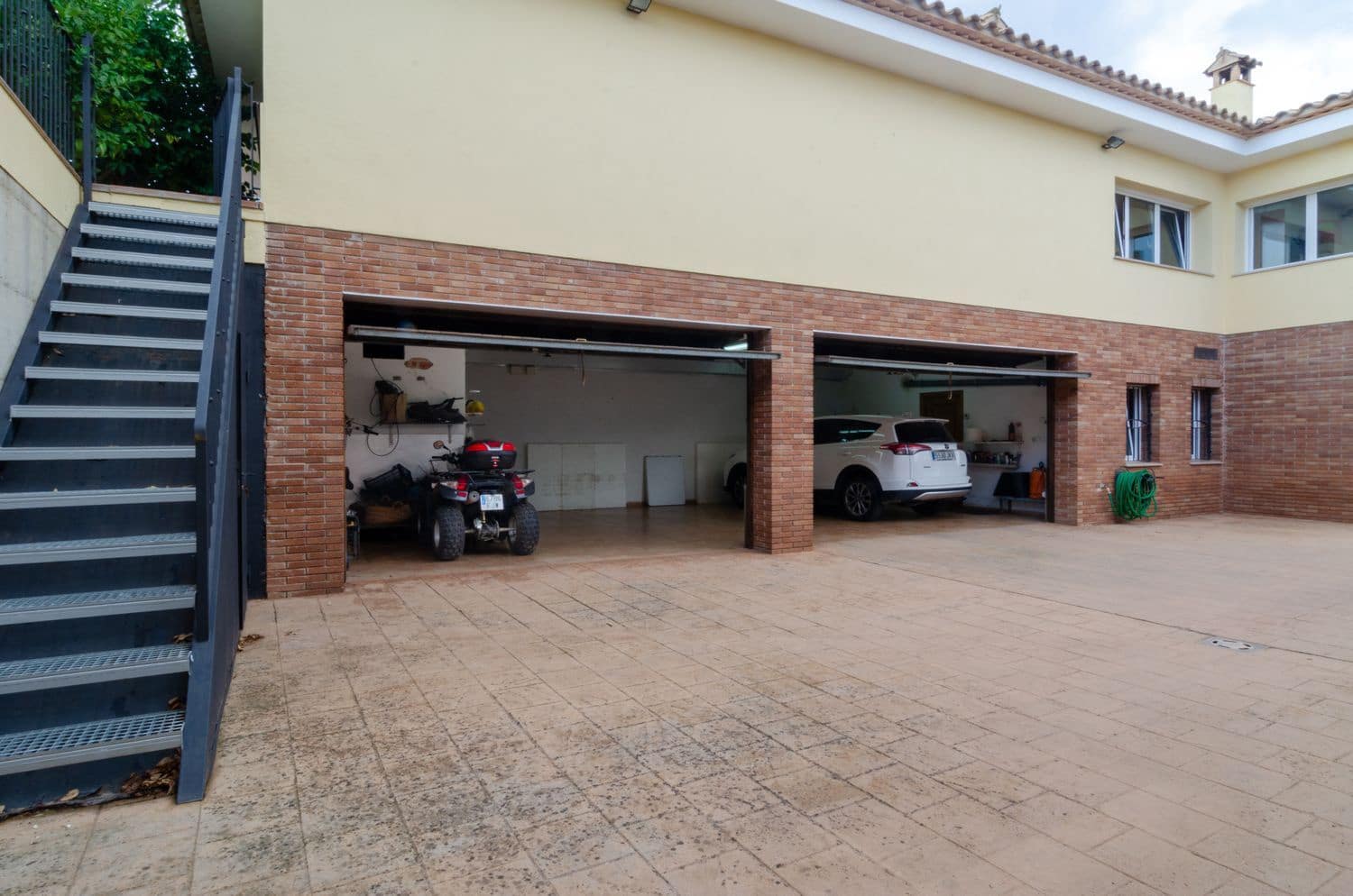 5 chambre Maison de Ville à vendre à Llagostera avec piscine - 690 000 € (Ref: 9829846)