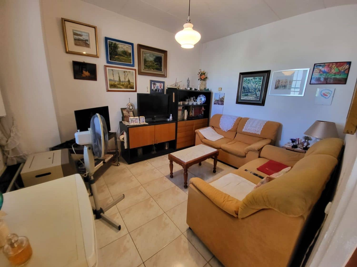 6 chambre Maison de Ville à vendre à Llagostera - 360 000 € (Ref: 9829847)