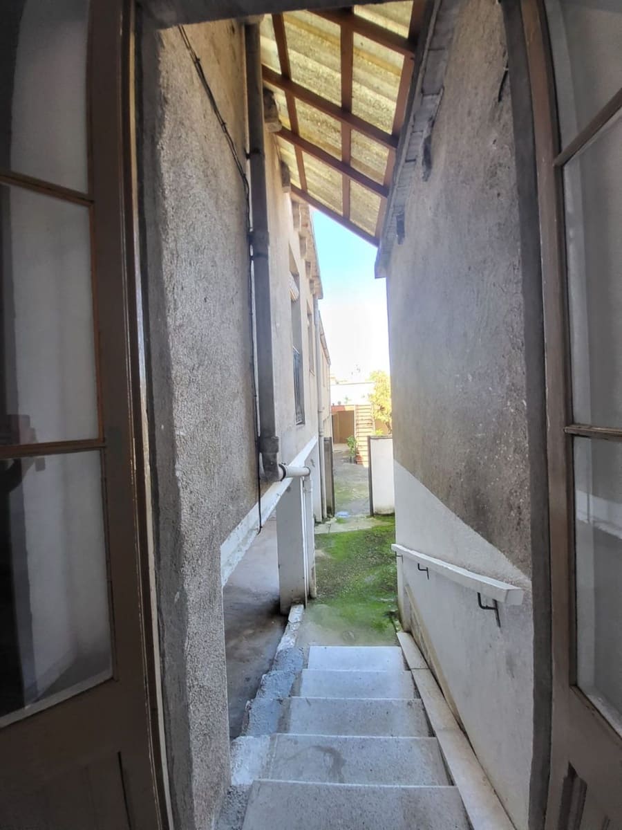 6 chambre Maison de Ville à vendre à Llagostera - 360 000 € (Ref: 9829847)
