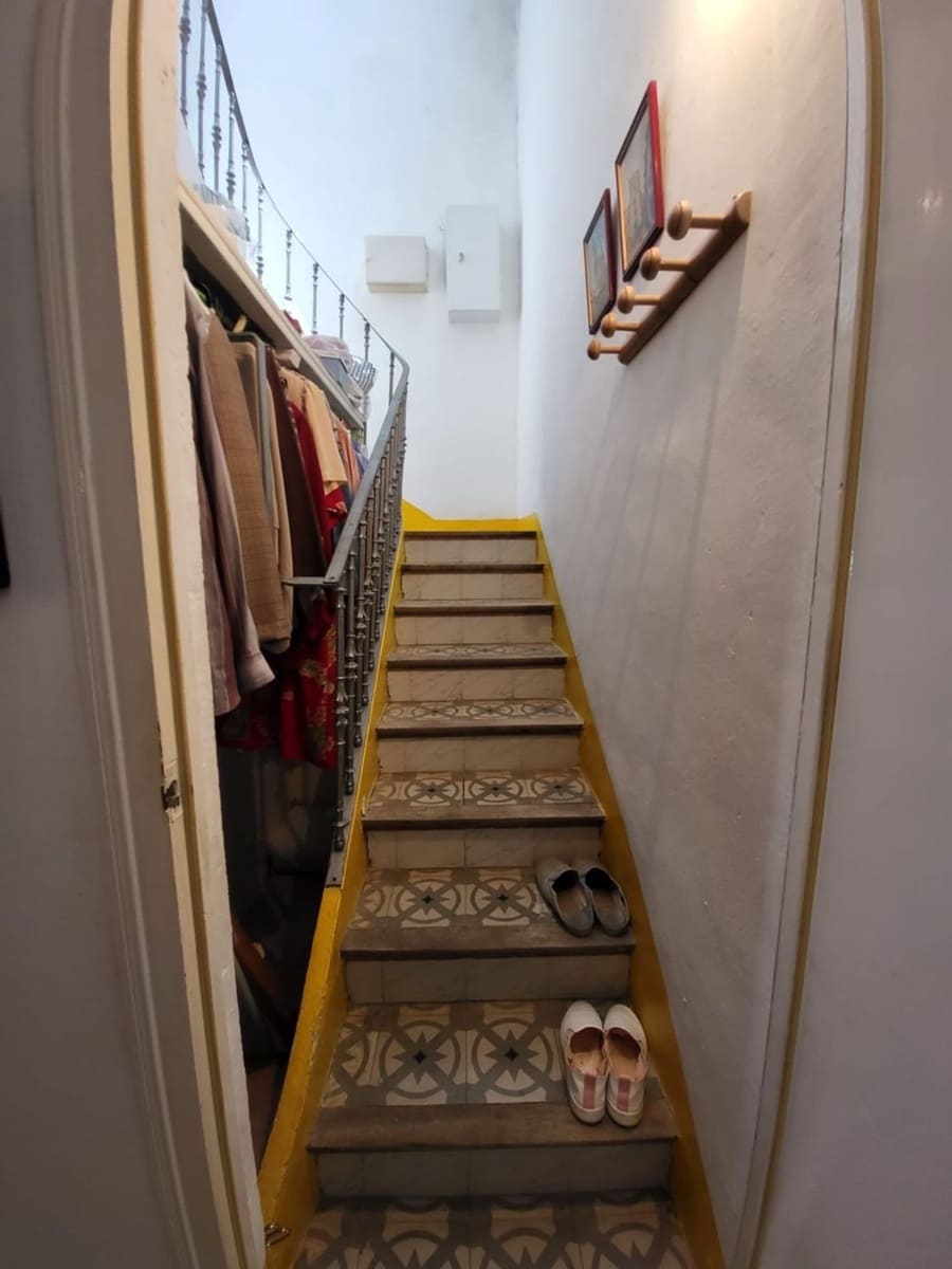 6 chambre Maison de Ville à vendre à Llagostera - 360 000 € (Ref: 9829847)