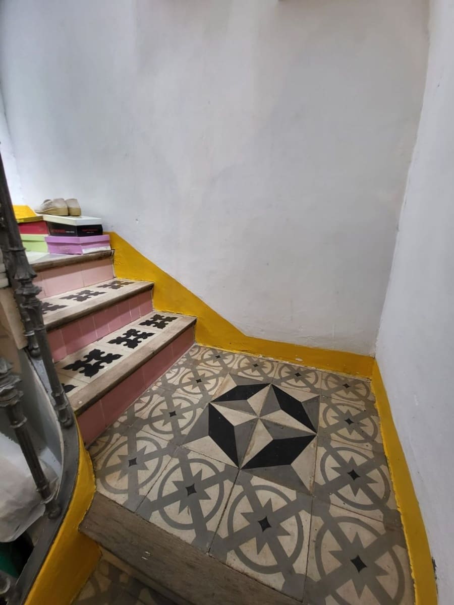 6 chambre Maison de Ville à vendre à Llagostera - 360 000 € (Ref: 9829847)