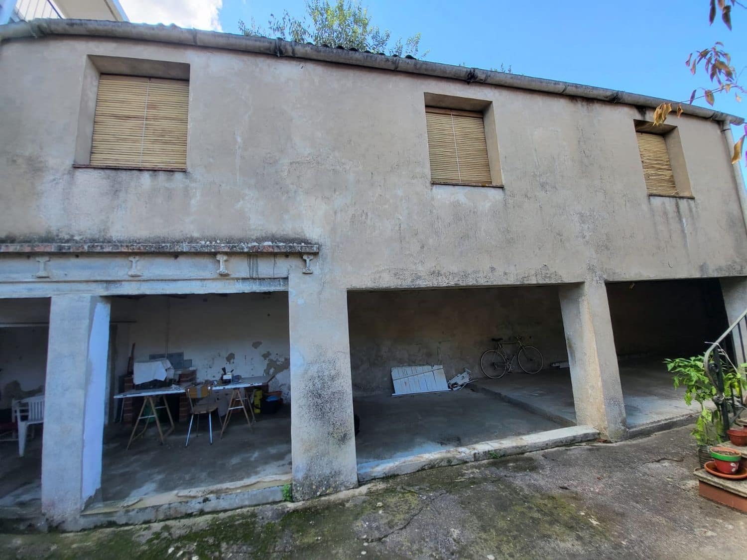 6 chambre Maison de Ville à vendre à Llagostera - 360 000 € (Ref: 9829847)