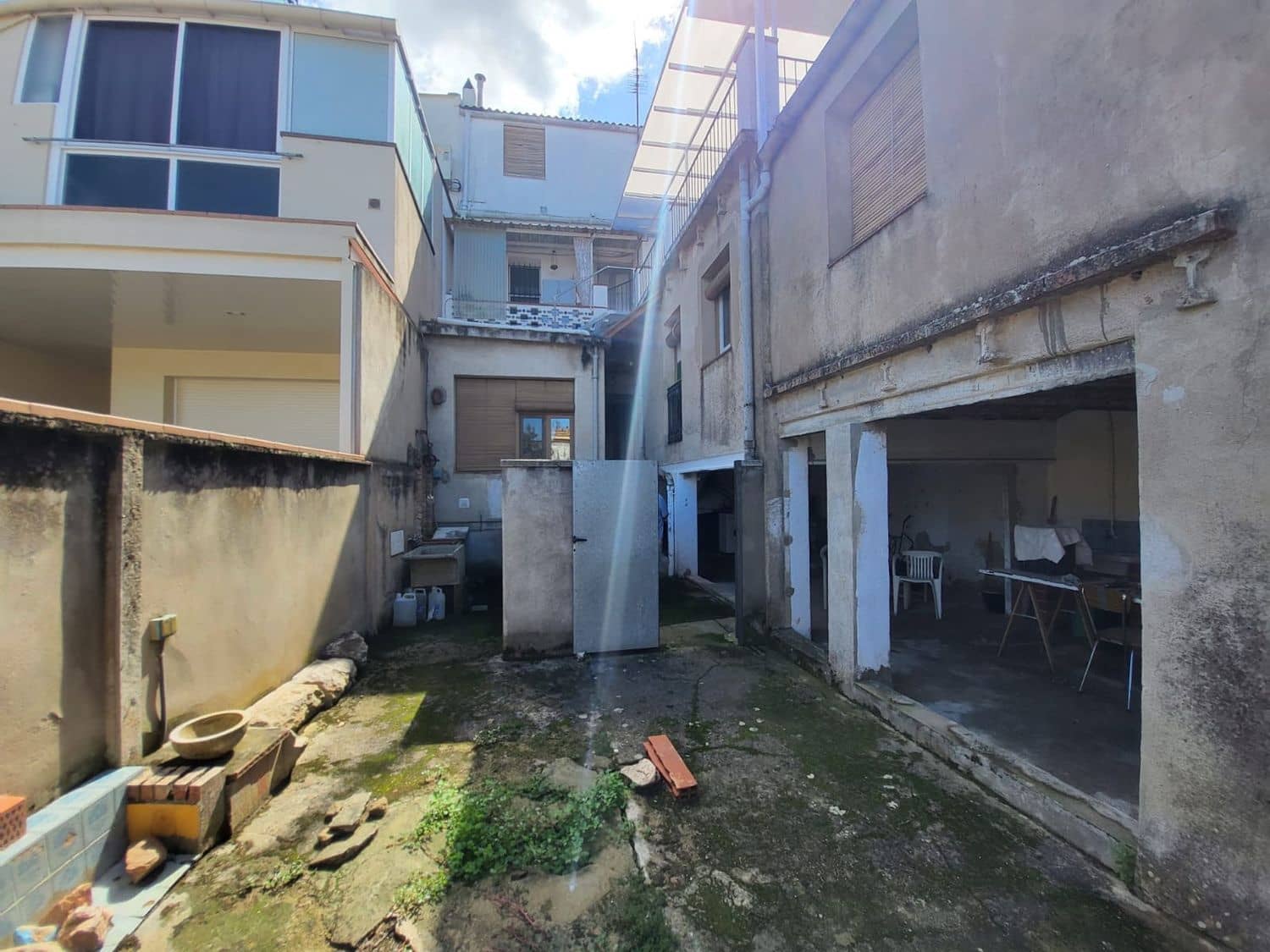 6 chambre Maison de Ville à vendre à Llagostera - 360 000 € (Ref: 9829847)