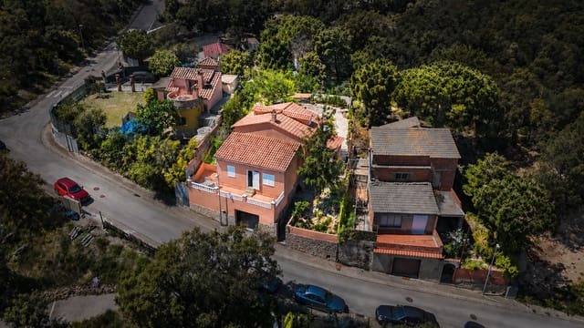5 soverom Hus til salgs i Llagostera - € 225 000 (Ref: 9829848)