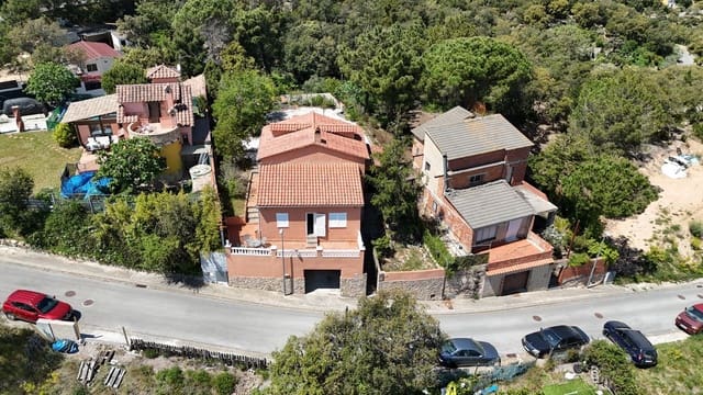 5 soverom Hus til salgs i Llagostera - € 225 000 (Ref: 9829848)