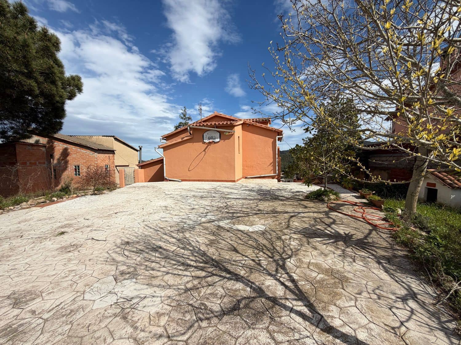 5 bedroom Townhouse for sale in Llagostera - € 225,000 (Ref: 9829848)