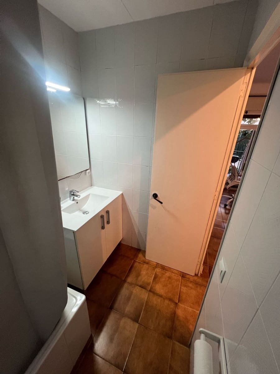 2 bedroom Apartment for sale in Castell-Platja d'Aro - € 299,000 (Ref: 9829850)