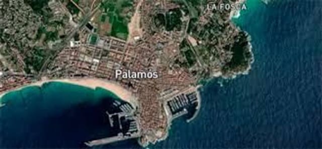 Ubebygd land til salgs i Palamós - € 1 370 000 (Ref: 9829851)