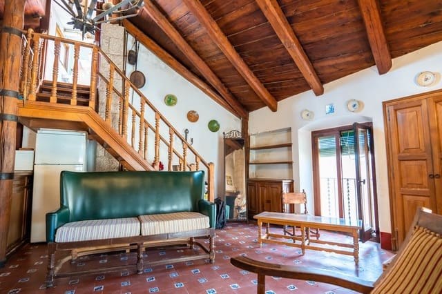 Apartament na sprzedaż w Santa Coloma de Farners - 290 000 € (Ref: 9829856)