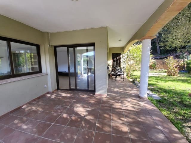4 soveværelse Byhus til salg i Calonge i Sant Antoni med swimmingpool - € 690.000 (Ref: 9829861)