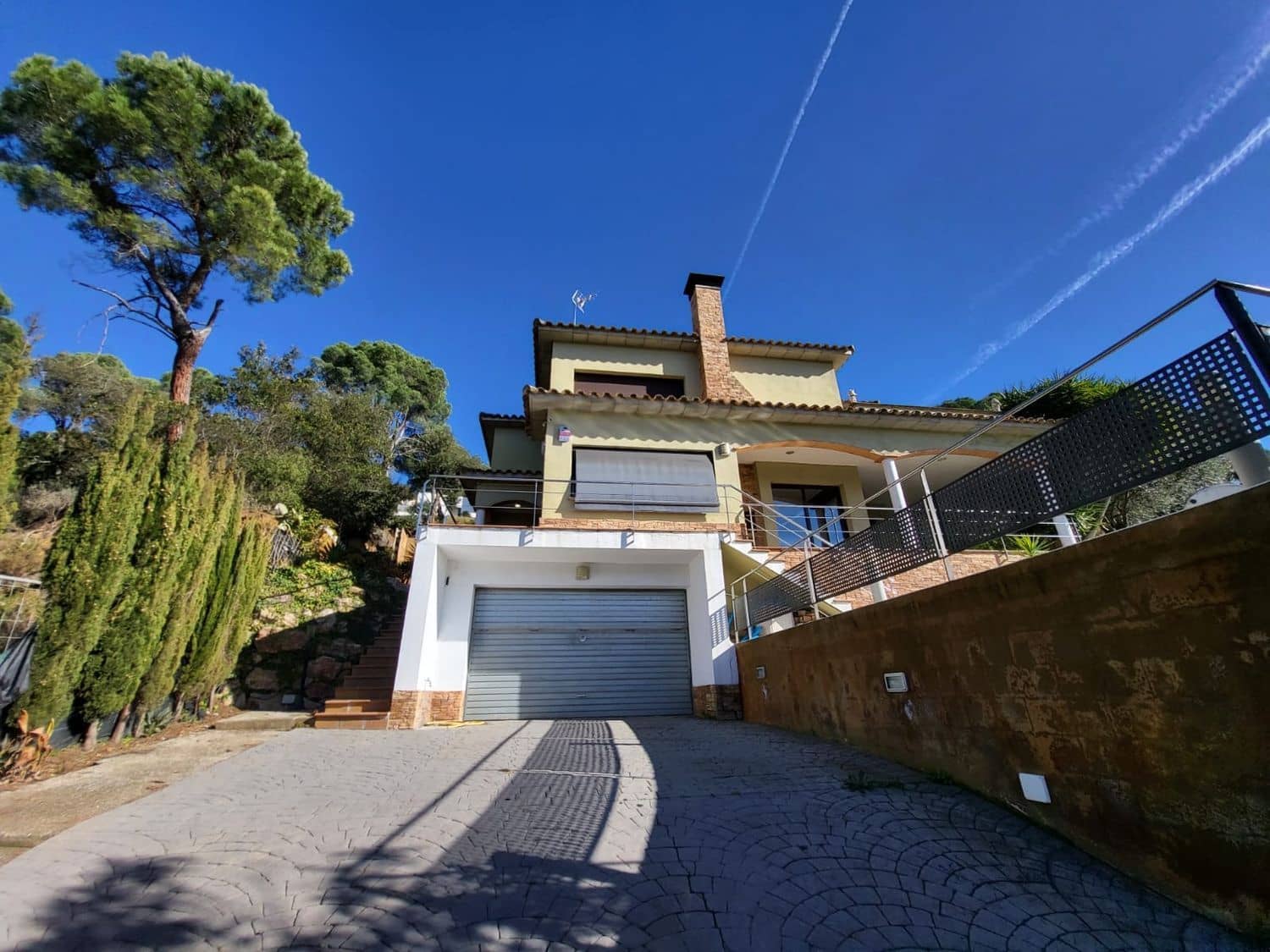4 bedroom Townhouse for sale in Calonge i Sant Antoni with pool - € 690,000 (Ref: 9829861)