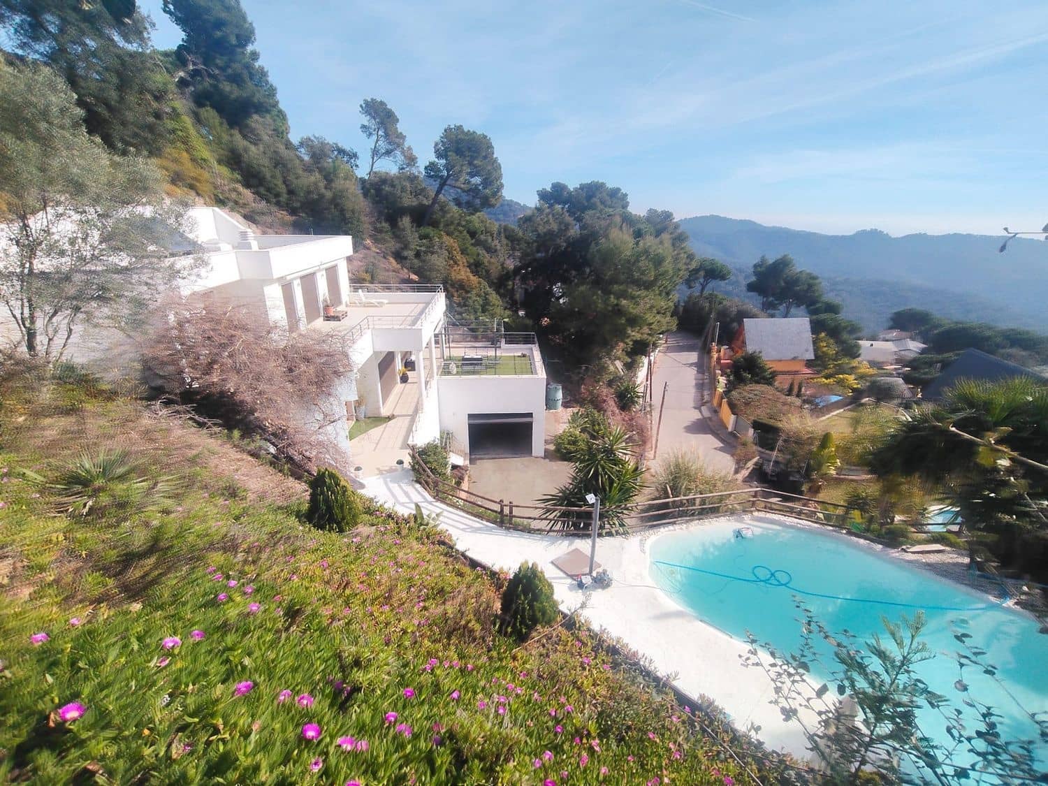 4 bedroom Townhouse for sale in Sant Cebria de Vallalta with pool - € 750,000 (Ref: 9829863)