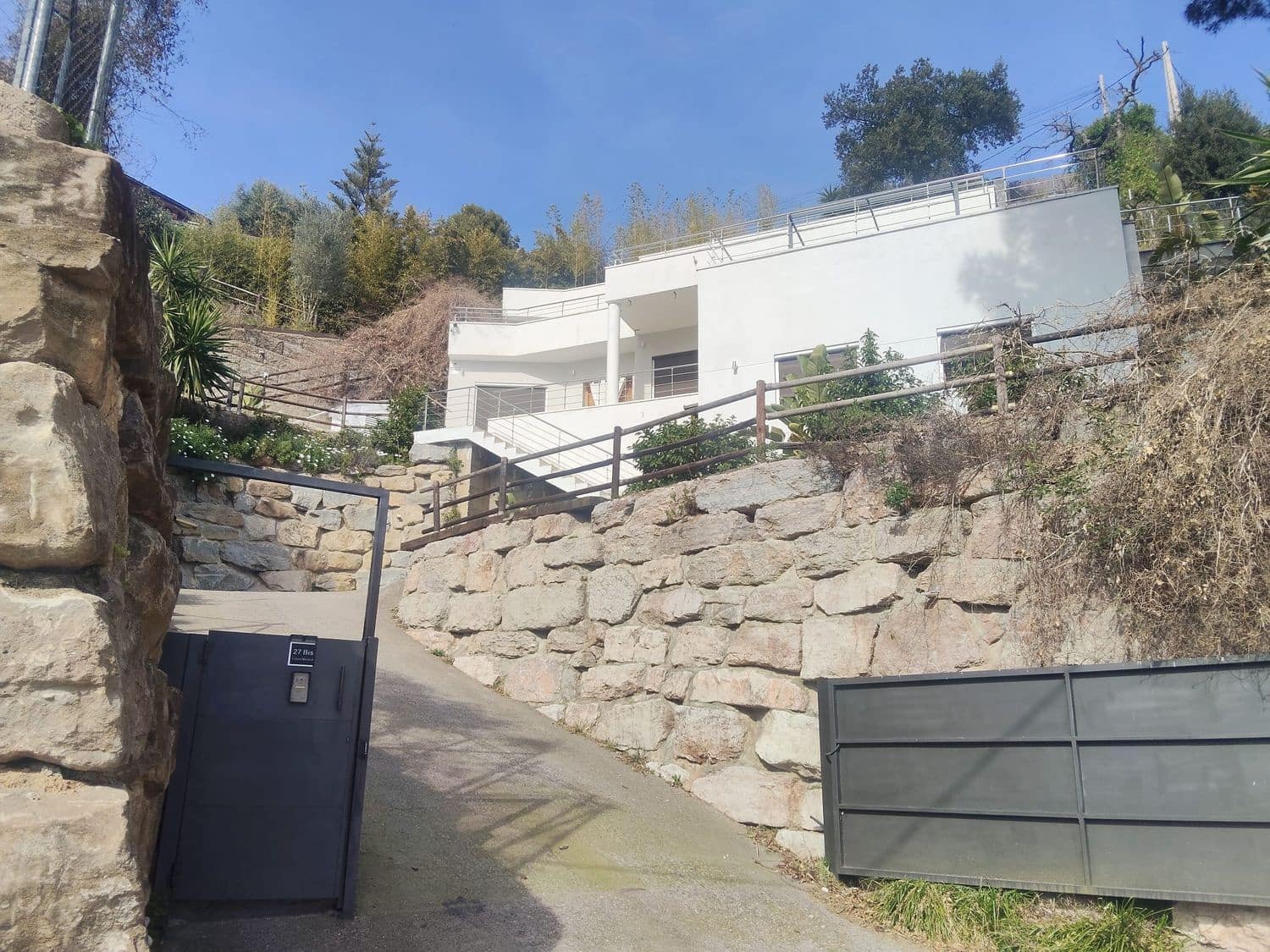 4 bedroom Townhouse for sale in Sant Cebria de Vallalta with pool - € 750,000 (Ref: 9829863)
