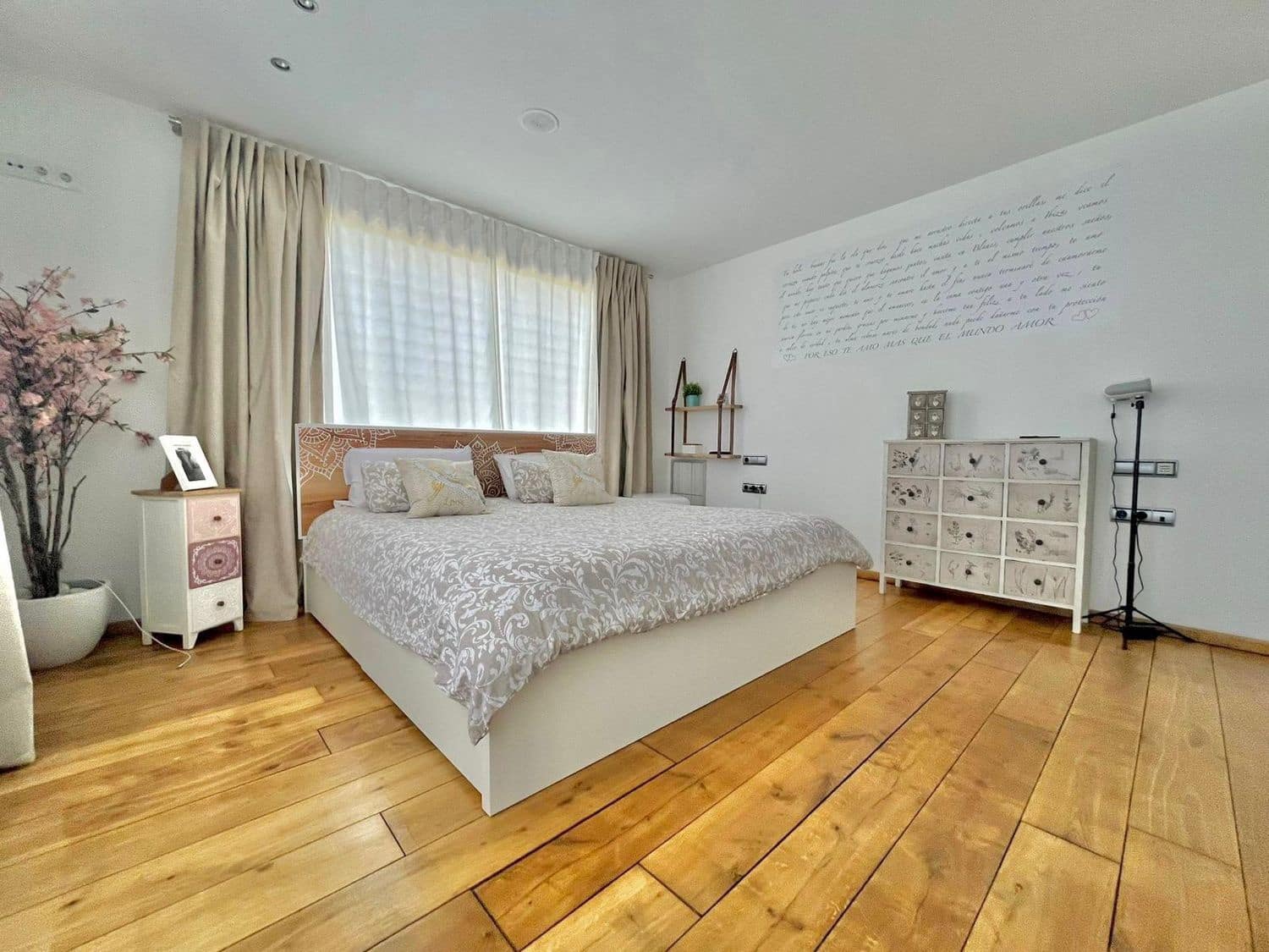 6 soveværelse Byhus til salg i Blanes med swimmingpool - € 794.000 (Ref: 9829864)