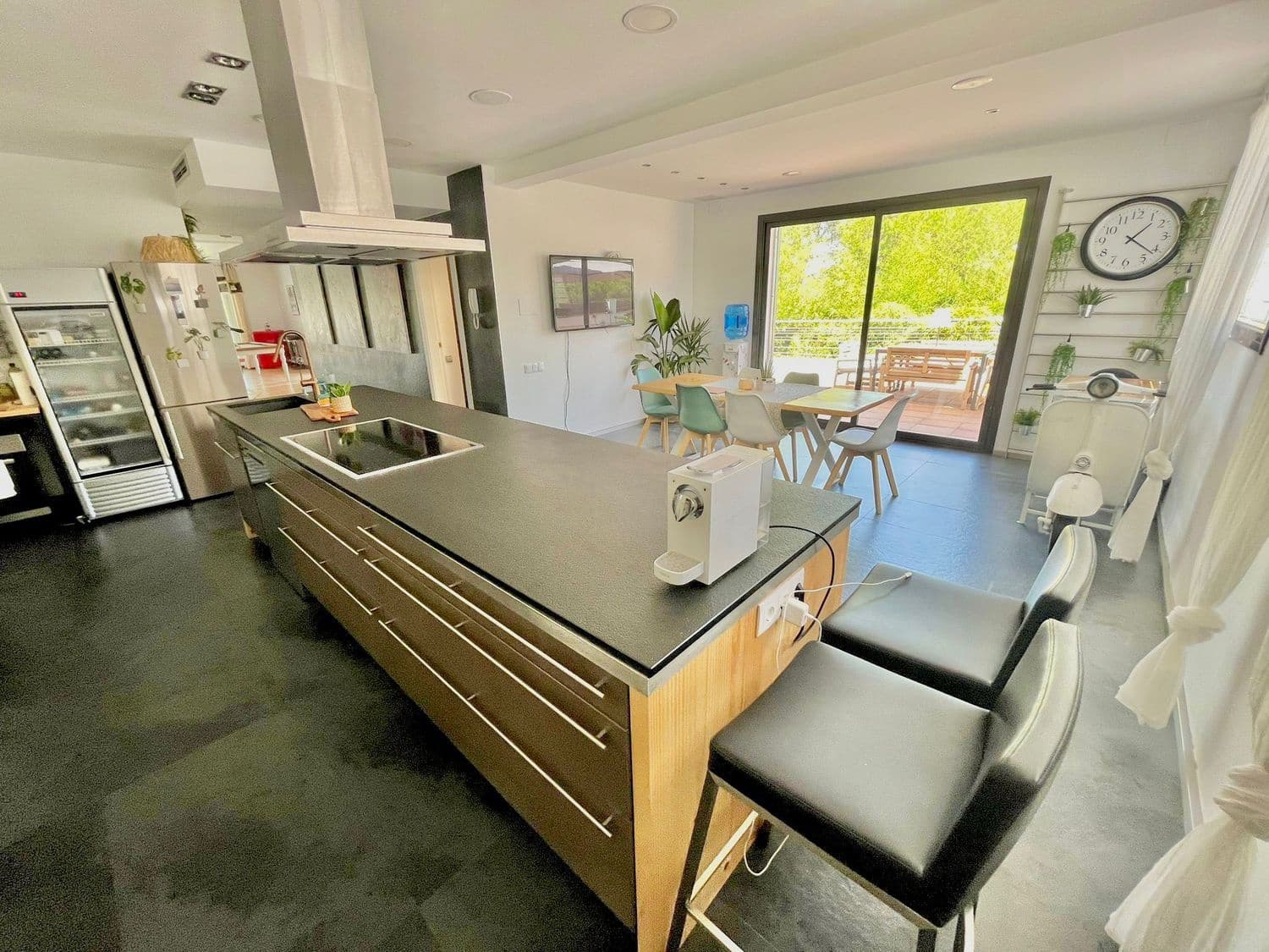 6 soveværelse Byhus til salg i Blanes med swimmingpool - € 794.000 (Ref: 9829864)