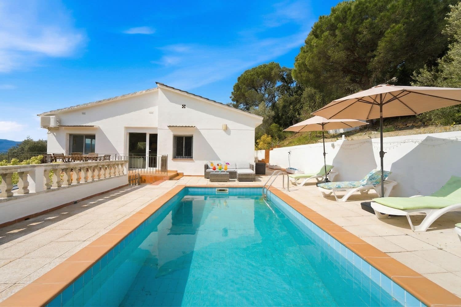 4 bedroom Townhouse for sale in Macanet de la Selva with pool - € 349,000 (Ref: 9829867)