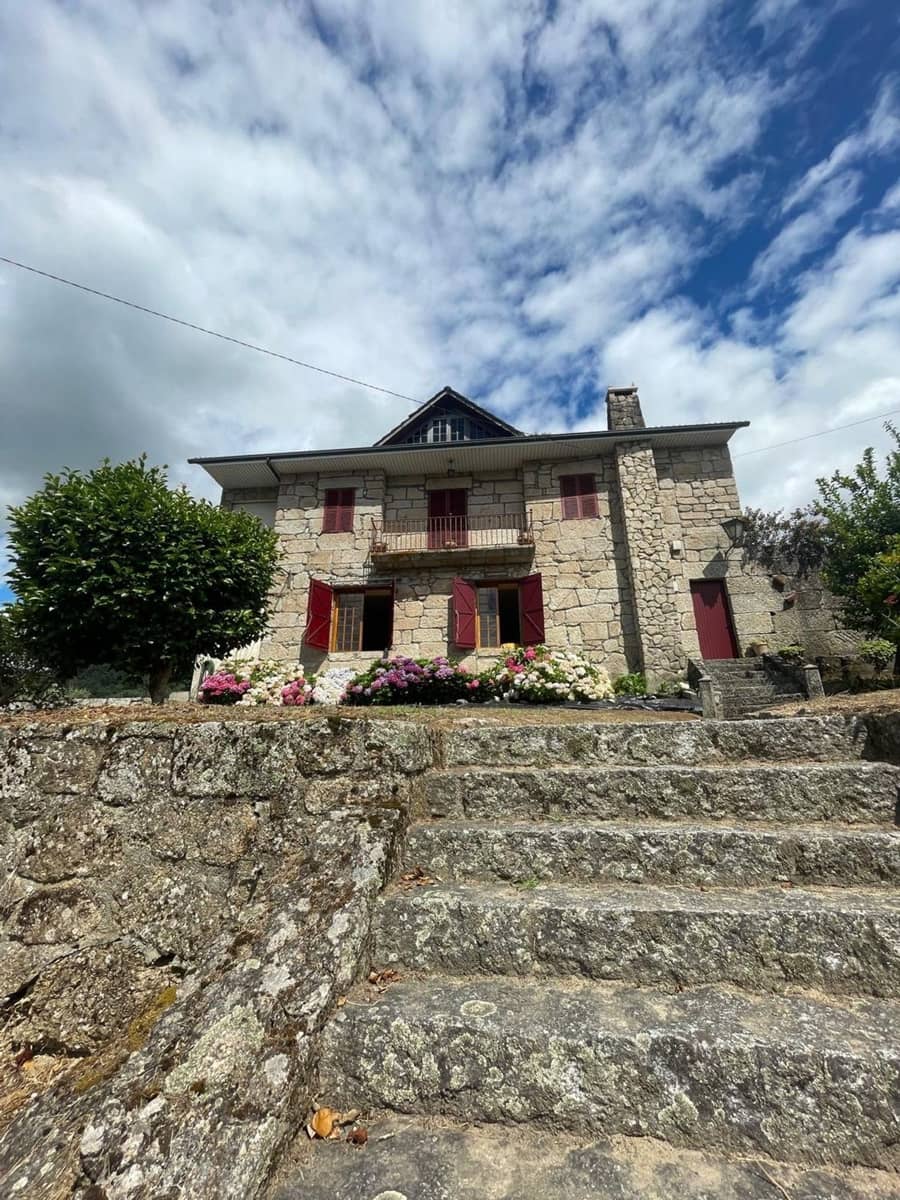Grunde uden byggetilladelser til salg i Ribadavia - € 2.000.000 (Ref: 9829868)