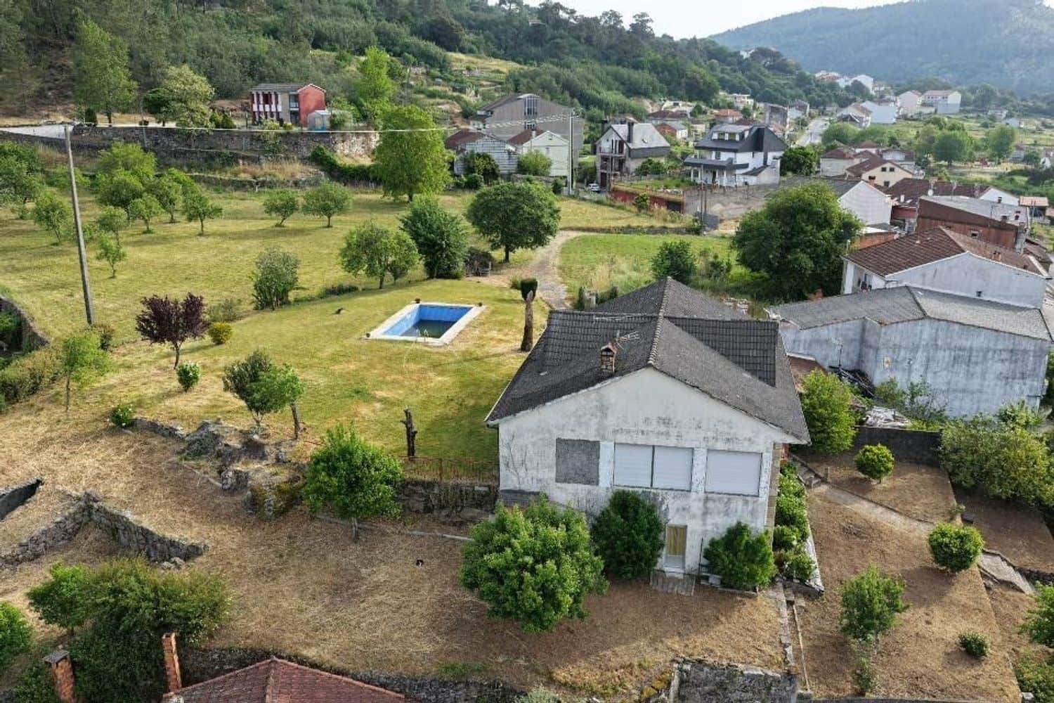 Grunde uden byggetilladelser til salg i Ribadavia - € 2.000.000 (Ref: 9829868)