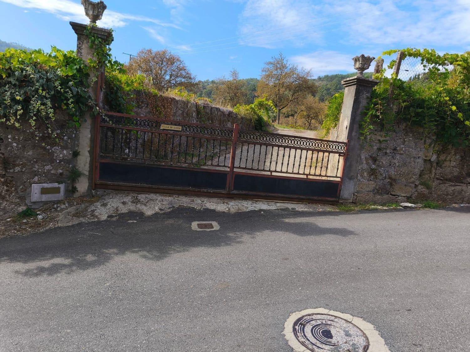 Grunde uden byggetilladelser til salg i Ribadavia - € 2.000.000 (Ref: 9829868)