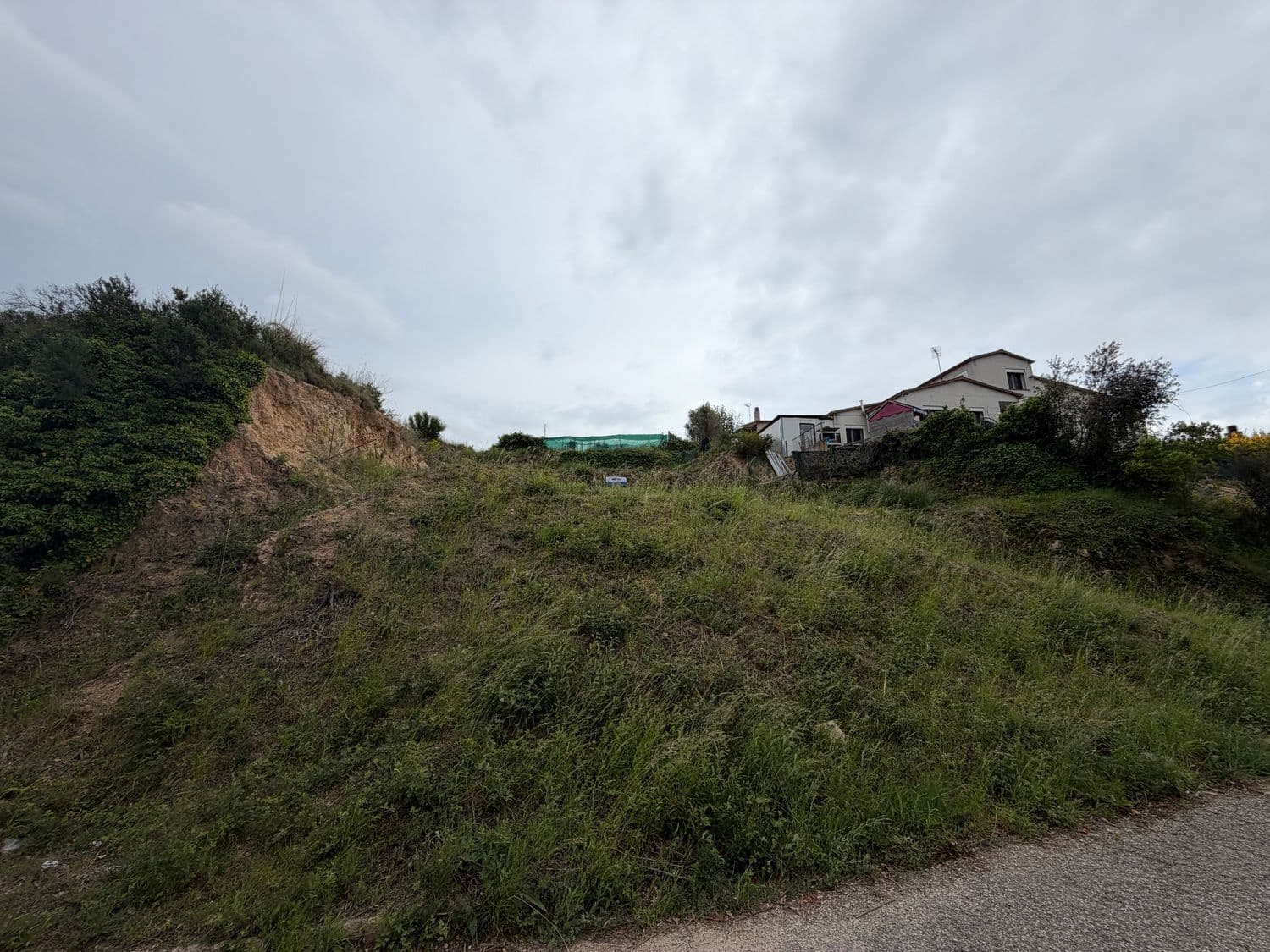 Grunde uden byggetilladelser til salg i Macanet de la Selva - € 36.800 (Ref: 9829872)