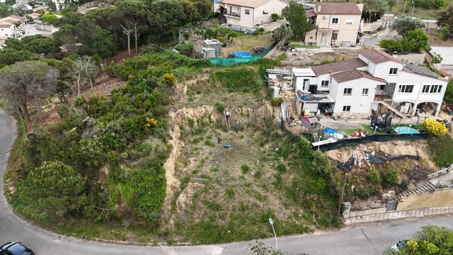 Grunde uden byggetilladelser til salg i Maçanet de la Selva - € 36.800 (Ref: 9829872)