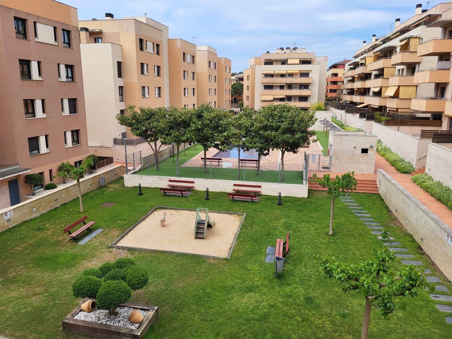 3 Zimmer Apartment zu verkaufen in Lloret de Mar mit Pool - 378.000 € (Ref: 9829874)