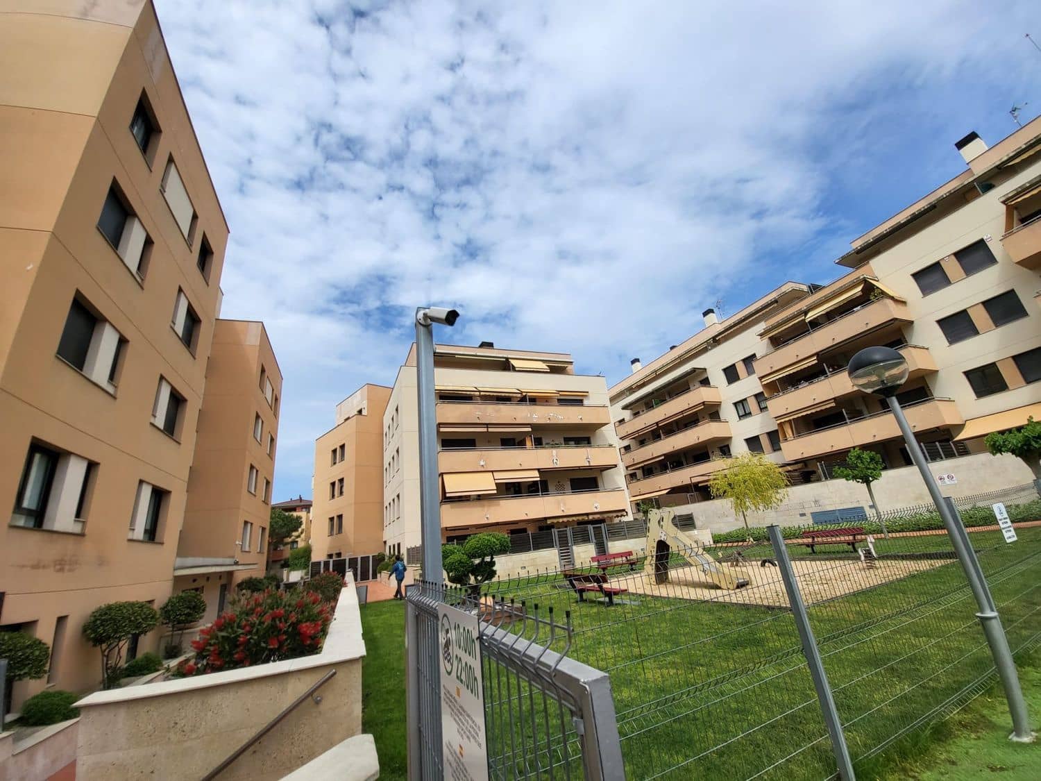 3 Zimmer Apartment zu verkaufen in Lloret de Mar mit Pool - 378.000 € (Ref: 9829874)