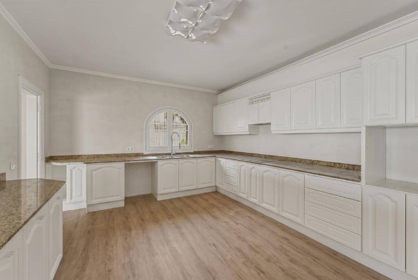 8 quarto Casa em Banda para venda em Lloret de Mar com piscina - 2 500 000 € (Ref: 9832770)