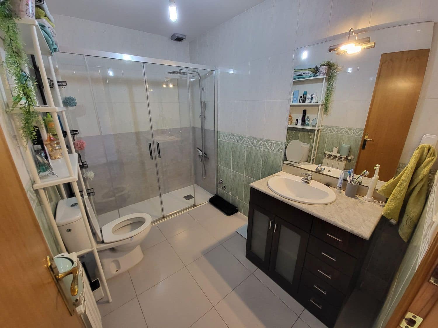 4 bedroom Townhouse for sale in Vidreres - € 485,000 (Ref: 9832911)