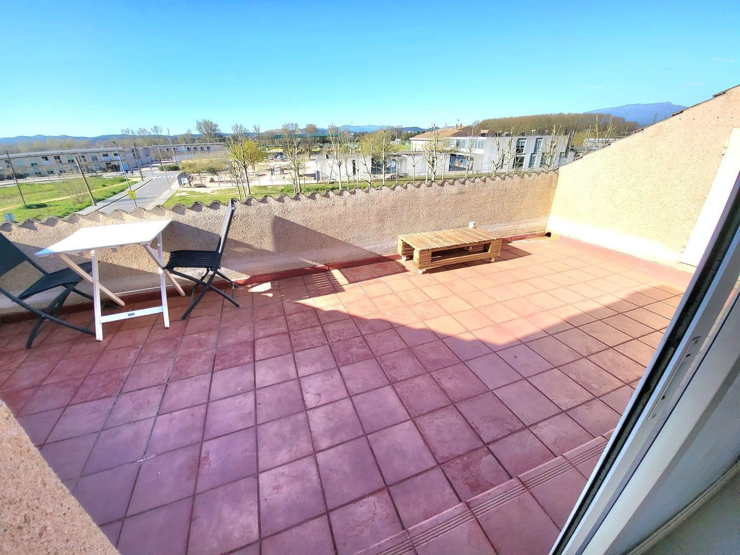 4 bedroom Townhouse for sale in Vidreres - € 485,000 (Ref: 9832911)