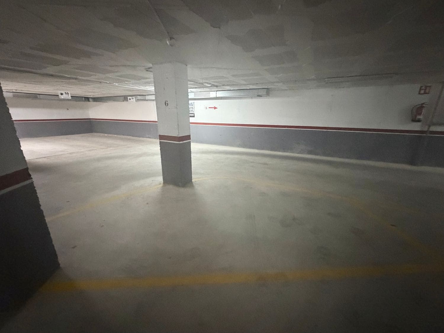 Autotalli myytävänä paikassa Lloret de Mar - 85 000 € (Ref: 9832913)