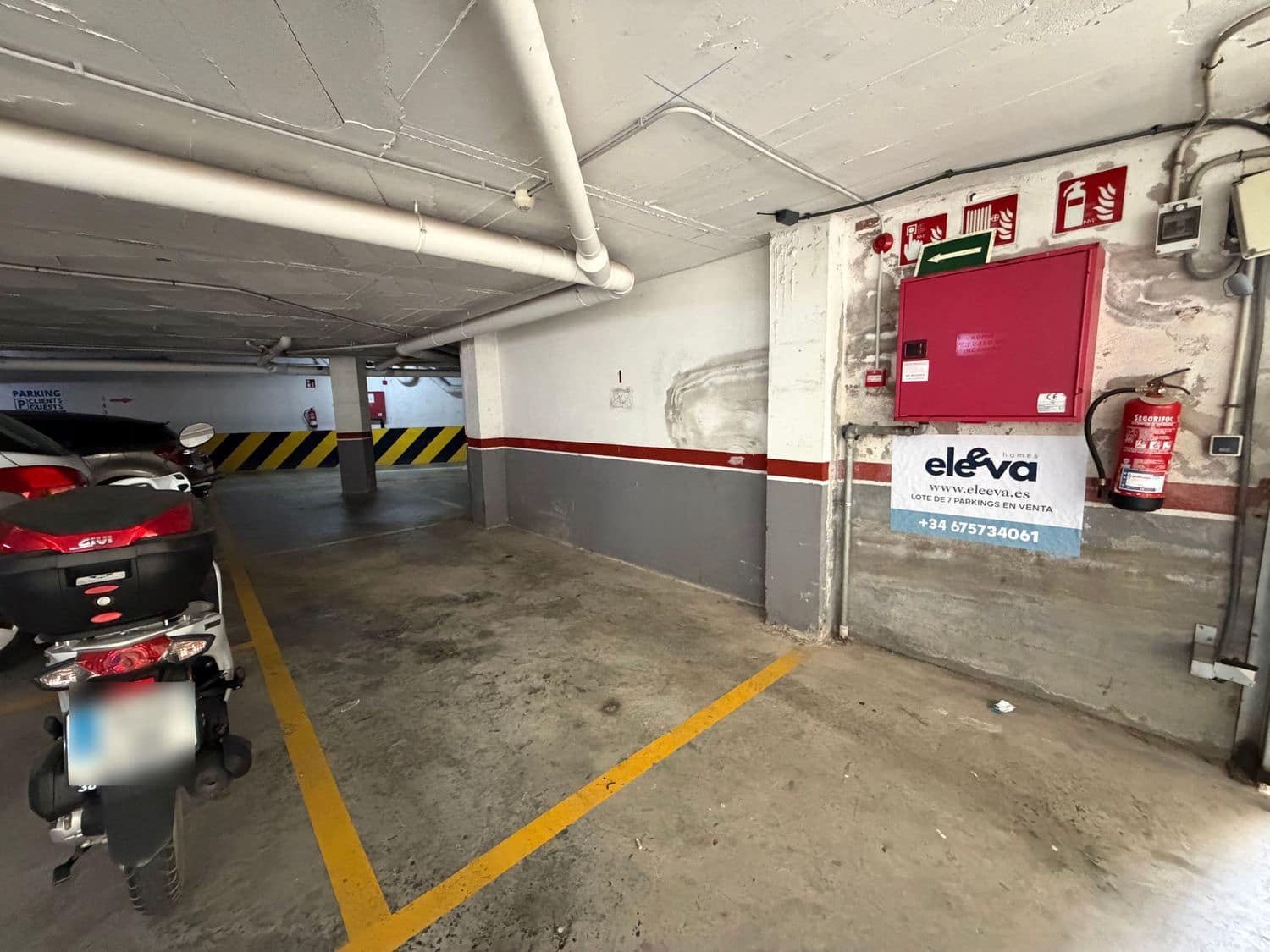 Autotalli myytävänä paikassa Lloret de Mar - 85 000 € (Ref: 9832913)