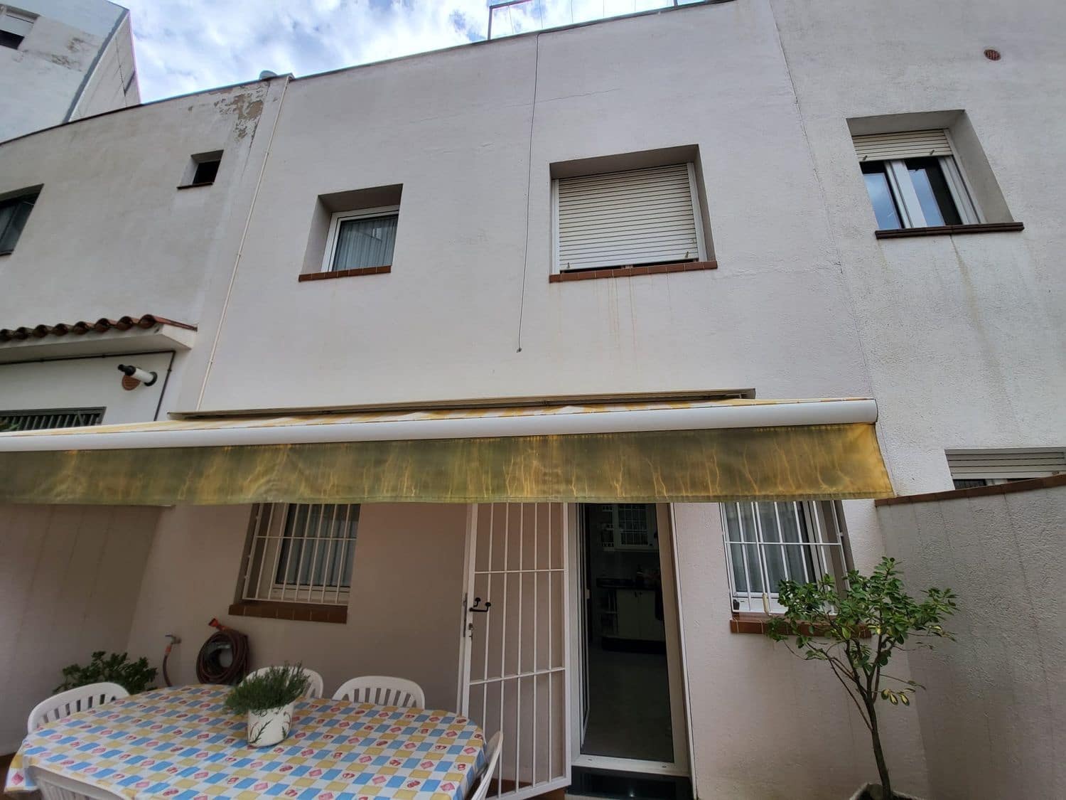 Apartment for sale in Lloret de Mar - € 425,000 (Ref: 9832914)