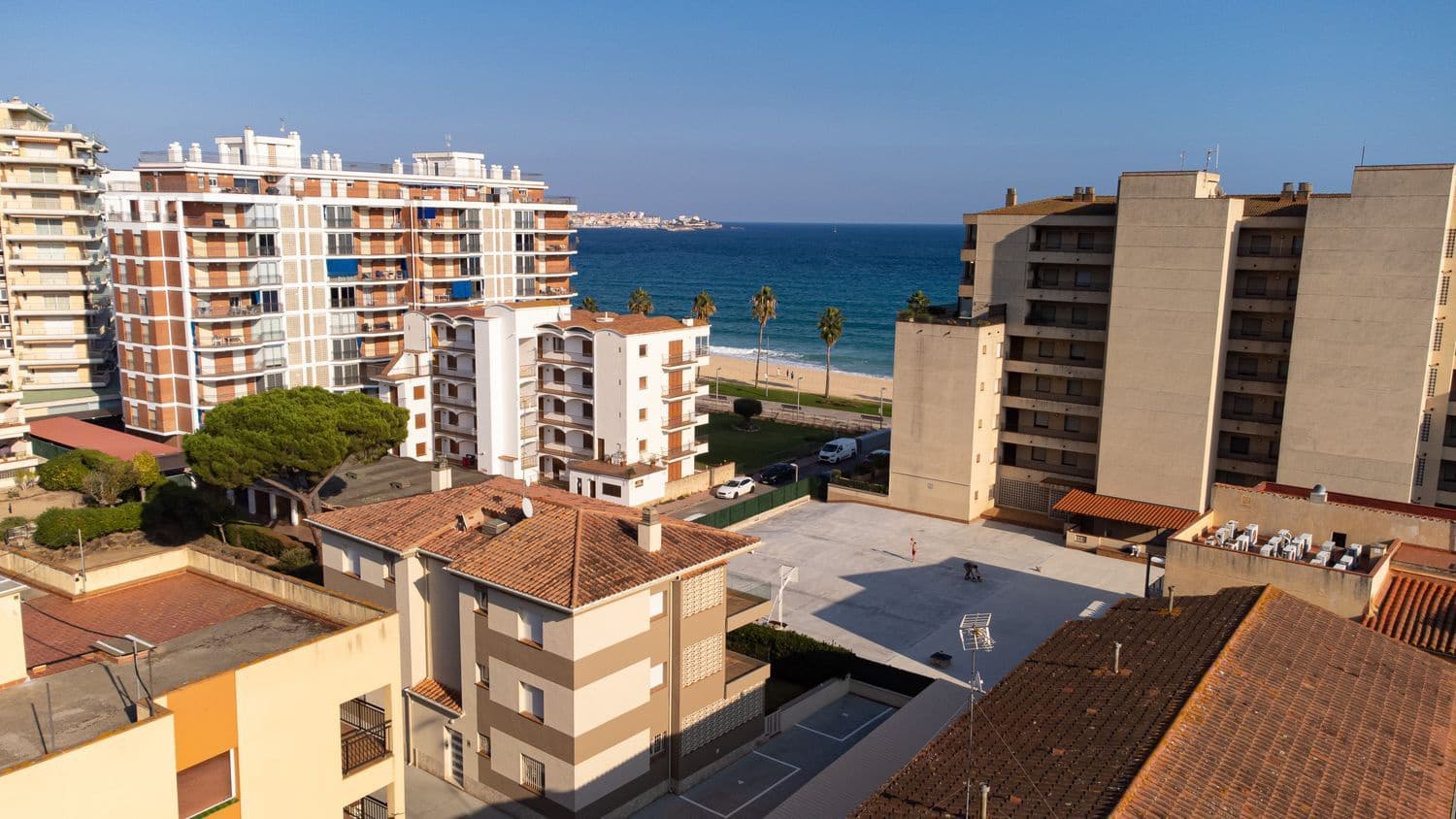 2 bedroom Apartment for sale in Sant Antoni de Calonge - € 348,000 (Ref: 9832915)