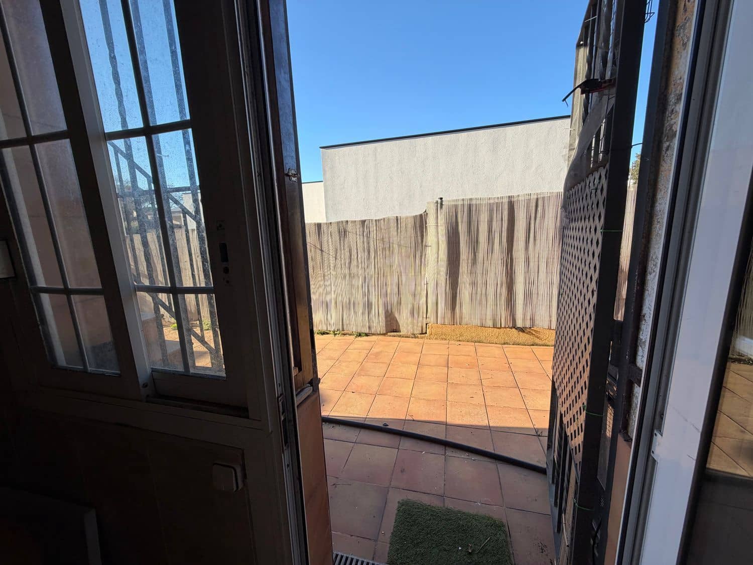 5 soveværelse Byhus til salg i Llagostera med swimmingpool - € 249.000 (Ref: 9832916)