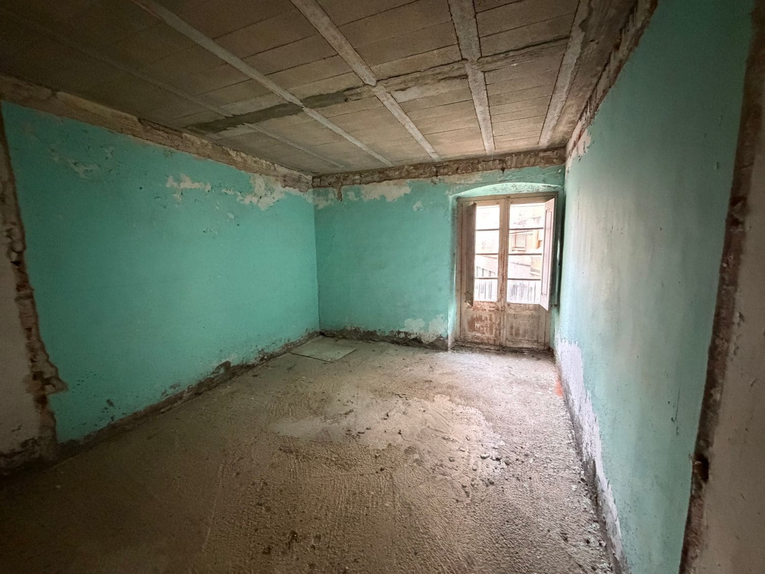 7 soveværelse Byhus til salg i Cassa de la Selva - € 139.000 (Ref: 9832917)