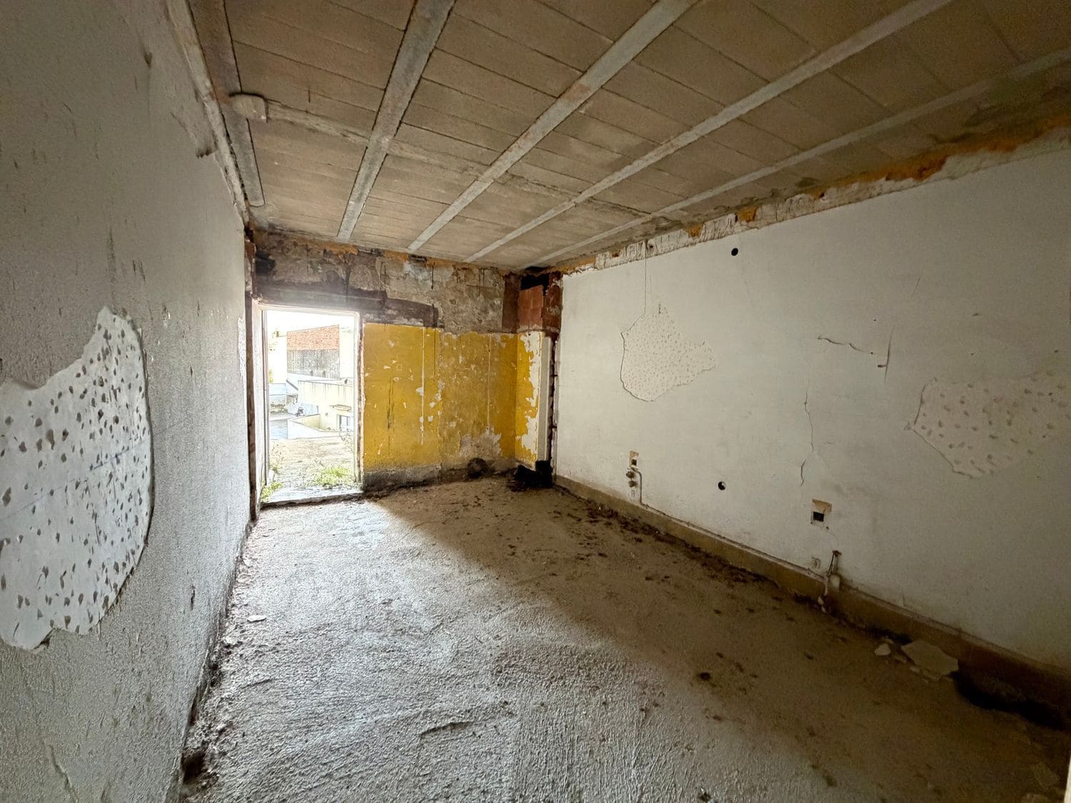 7 soveværelse Byhus til salg i Cassa de la Selva - € 139.000 (Ref: 9832917)