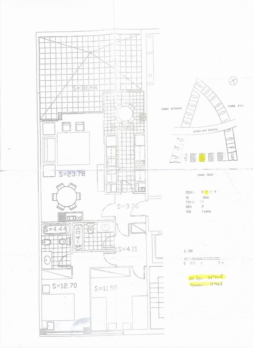 2 soverom Leilighet til salgs i Girona by med svømmebasseng garasje - € 259 000 (Ref: 9867632)