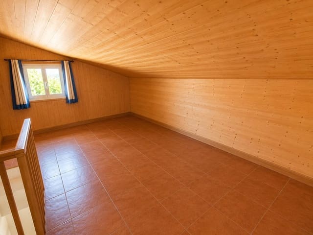 3 slaapkamer Villa te koop in Maçanet de la Selva met garage - € 319.000 (Ref: 9867633)