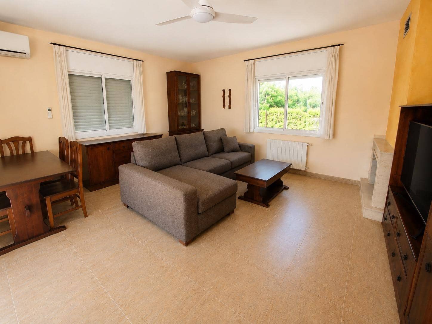 3 bedroom Villa for sale in Macanet de la Selva with garage - € 319,000 (Ref: 9867633)