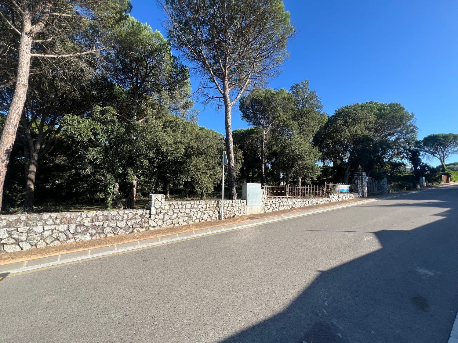 Building Plot for sale in Llagostera - € 430,000 (Ref: 9867634)