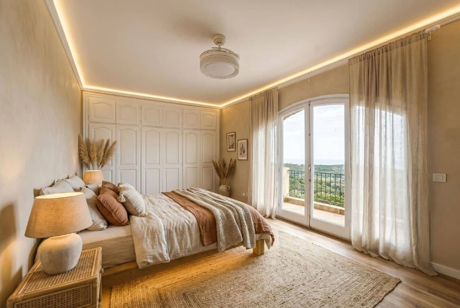 8 sovrum Villa till salu i Lloret de Mar med pool garage - 2 500 000 € (Ref: 9868686)