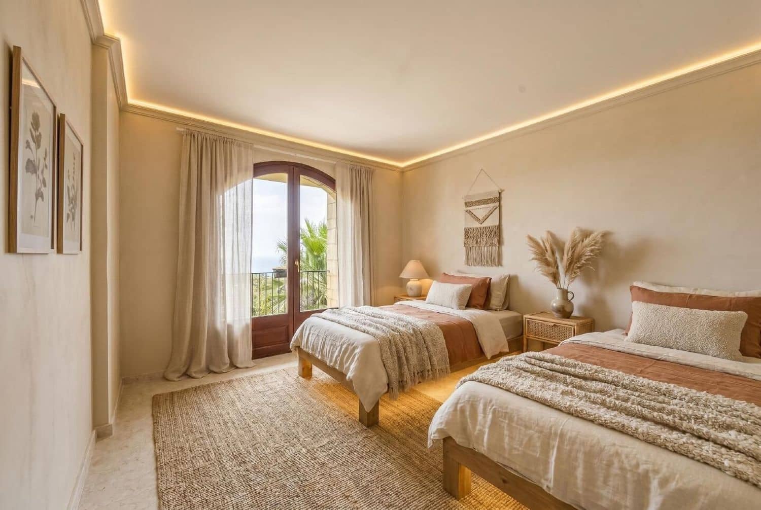 8 sovrum Villa till salu i Lloret de Mar med pool garage - 2 500 000 € (Ref: 9868686)