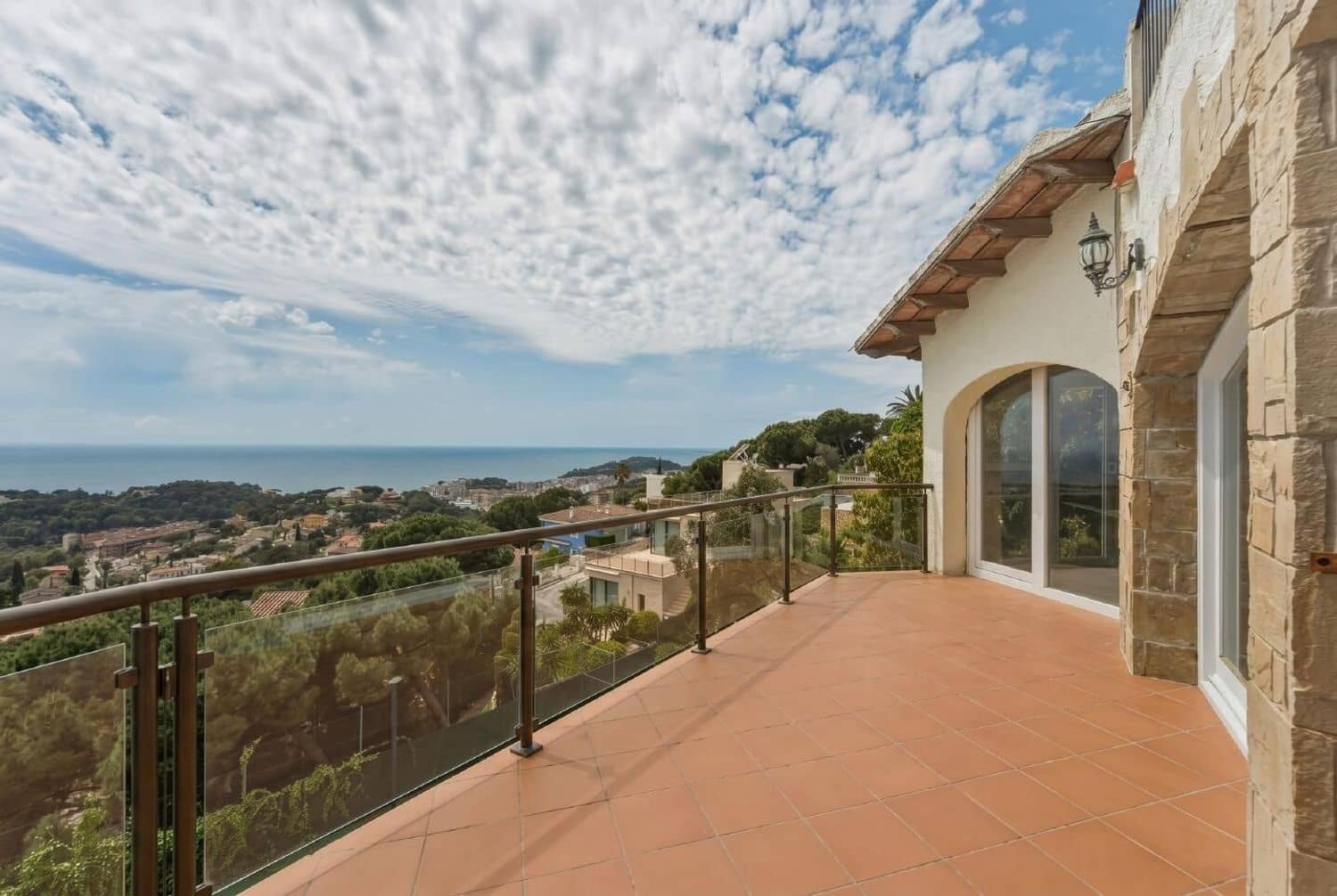 8 sovrum Villa till salu i Lloret de Mar med pool garage - 2 500 000 € (Ref: 9868686)